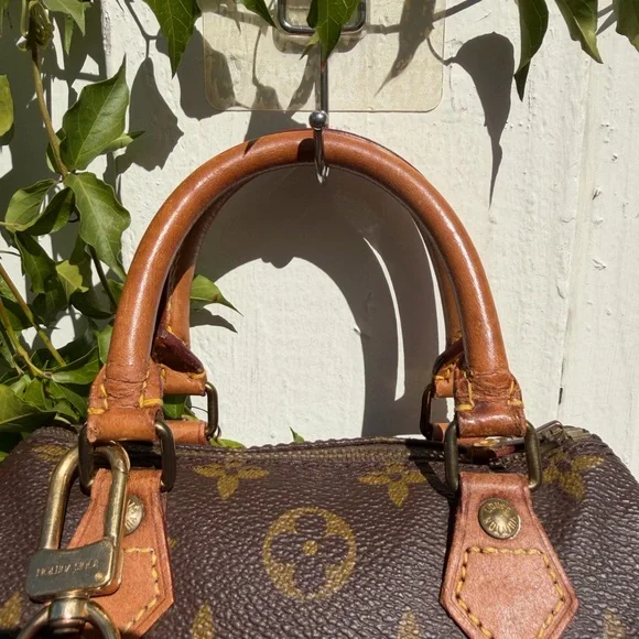 Louis Vuitton Nano Speedy - Picture 6 of 16